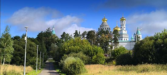 ЗЕМЛЯ ОБЕТОВАННАЯ